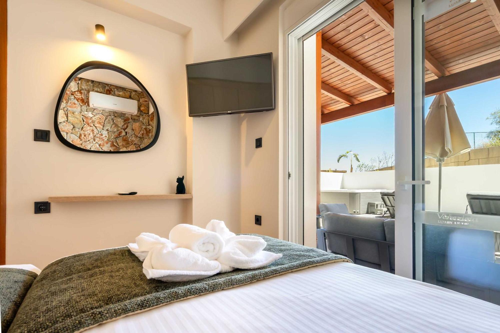 Venezia Luxury Living Villas, Фаліракі Екстер'єр фото